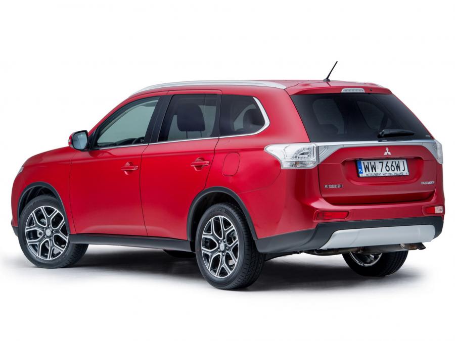  Mitsubishi Outlander 2014 года  (фото 133 из 136)